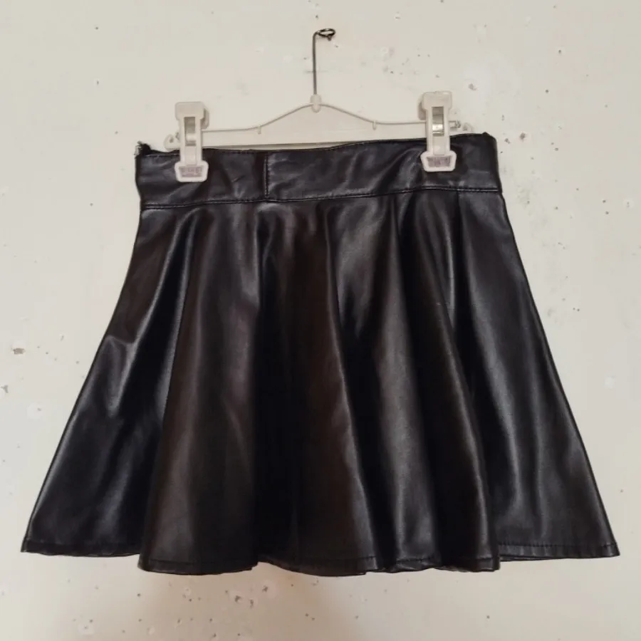 دامن بچگانه