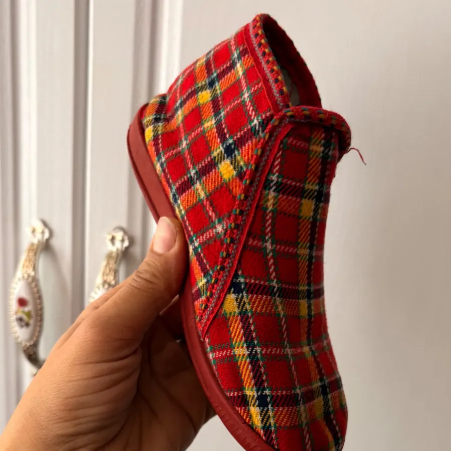 کفش پارچه ای زیبا