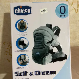 آغوشی نوزاد