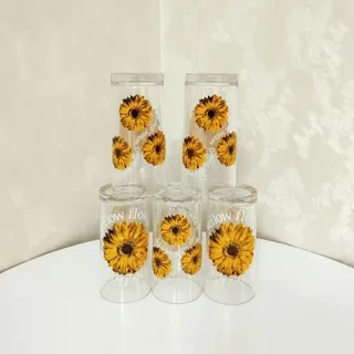 لیوان ایتالیایی