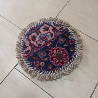 فرش روی صندلی