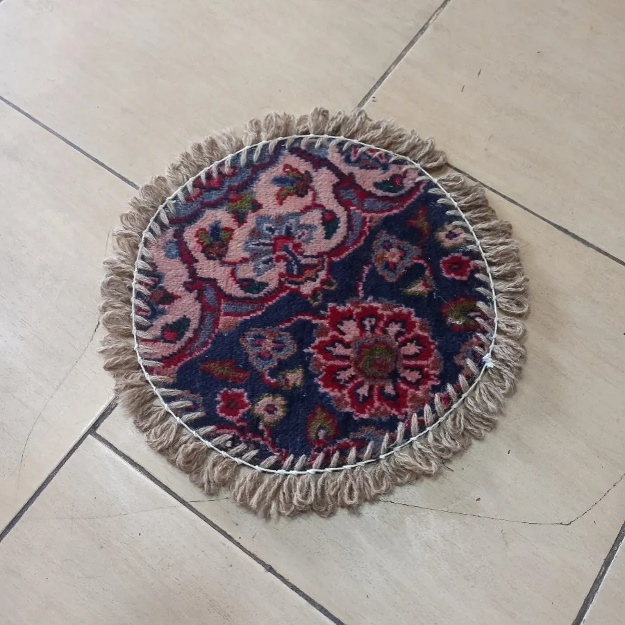 فرش روی صندلی