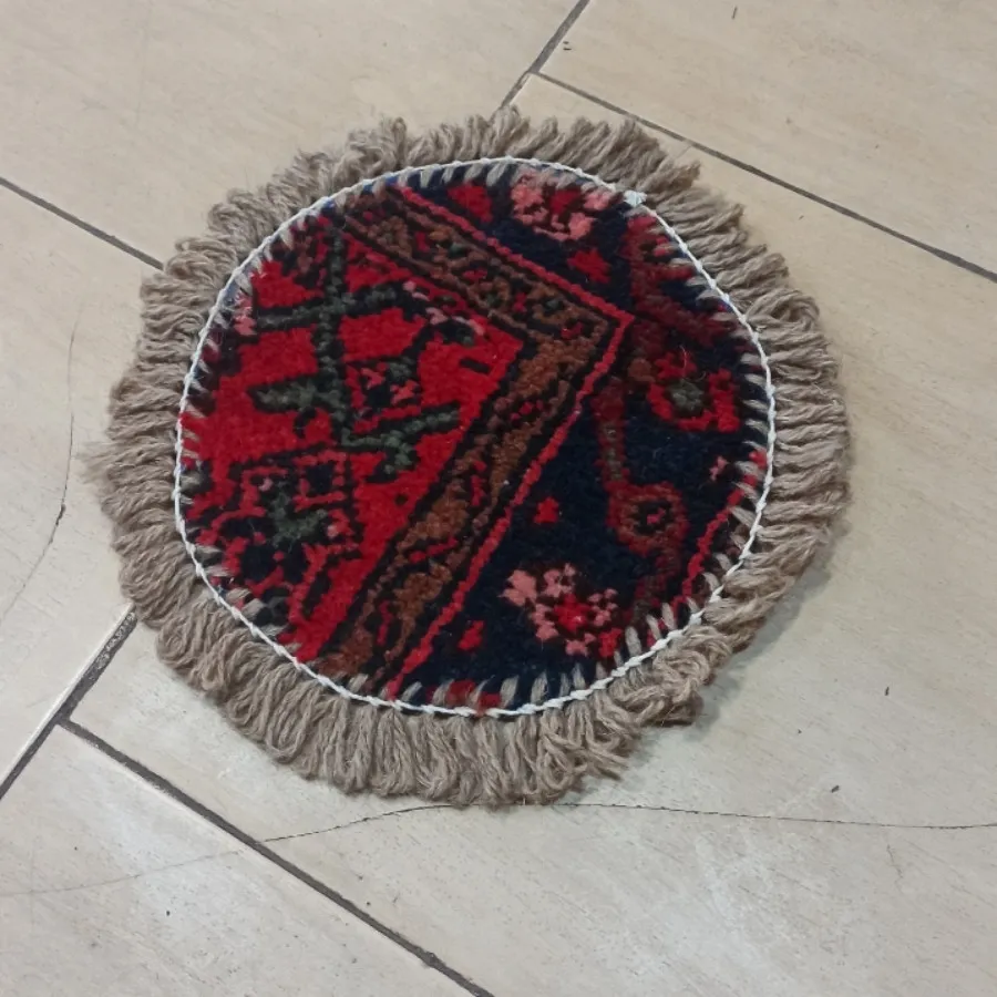 فرش روی صندلی