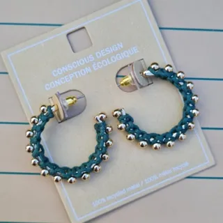 گوشواره وارداتی سبز?