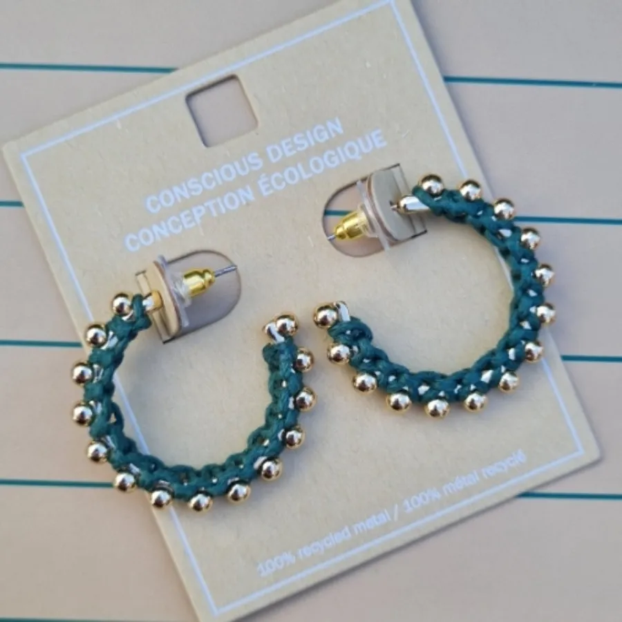 گوشواره وارداتی سبز?