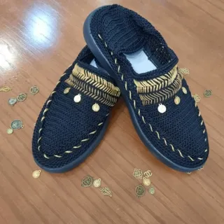 گیوه گلدوزی