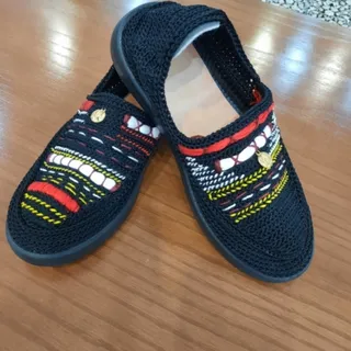 گیوه گلدوزی