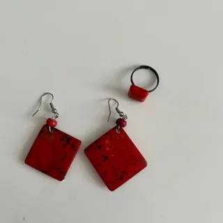 ست گوشواره و انگشتر قرمز