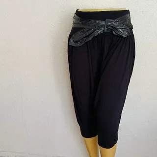 شلوارک مشکی