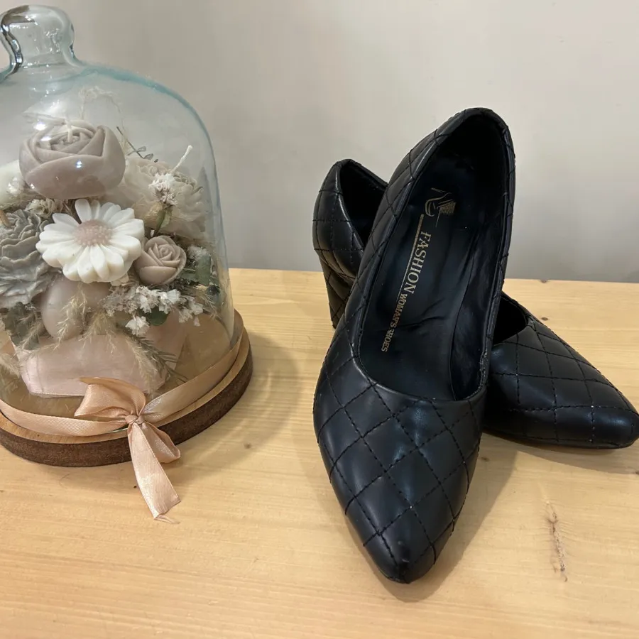 کفش طرح چنل پاشنه 5سانتی