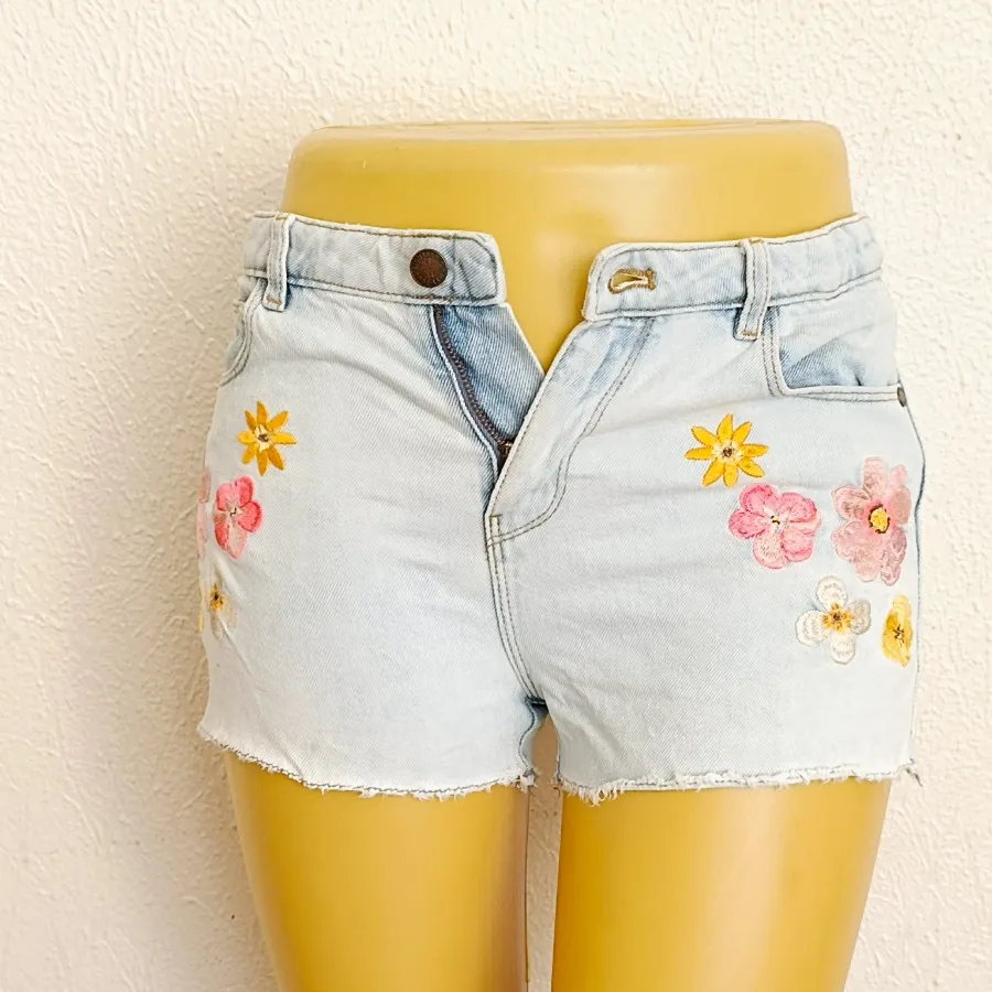 شلوارک زیبا خارجی