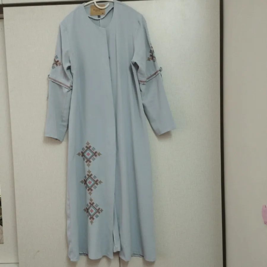 مانتو بلند رنگ طوسی روشن