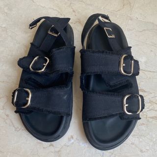 صندل مشکی