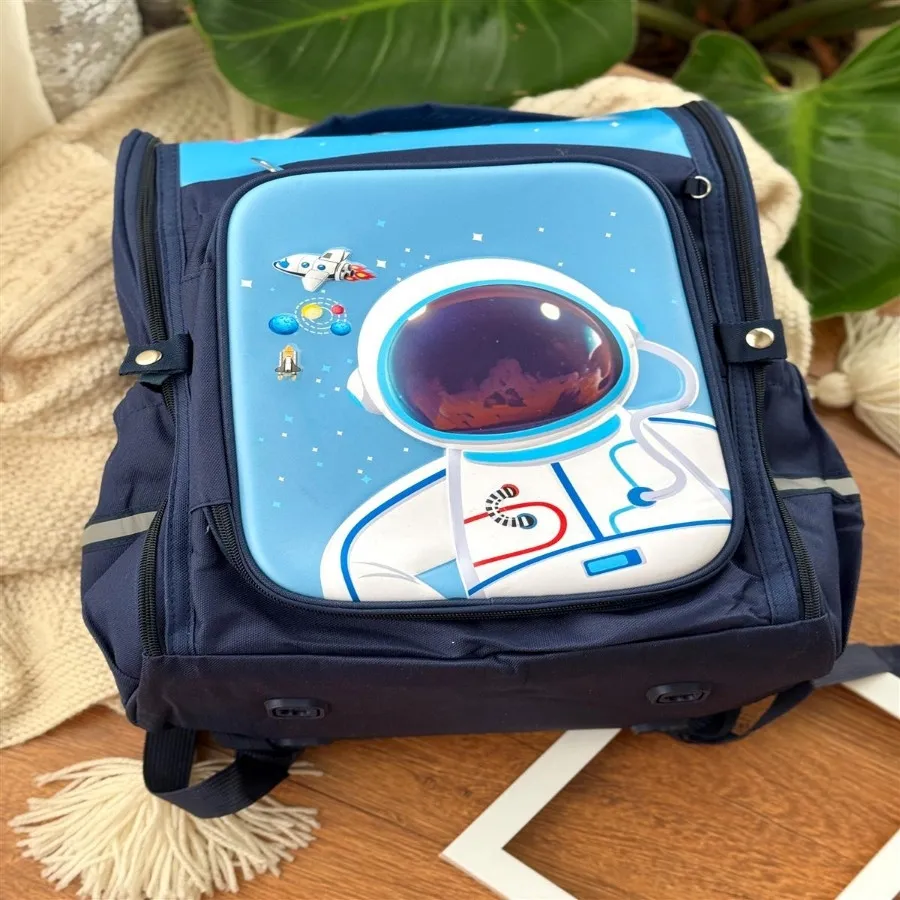 کوله مدرسه بچگانه