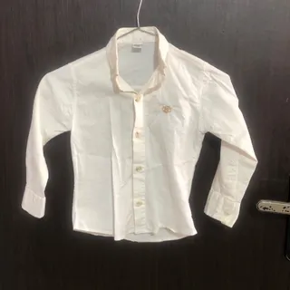 پیراهن سفید پسرانه