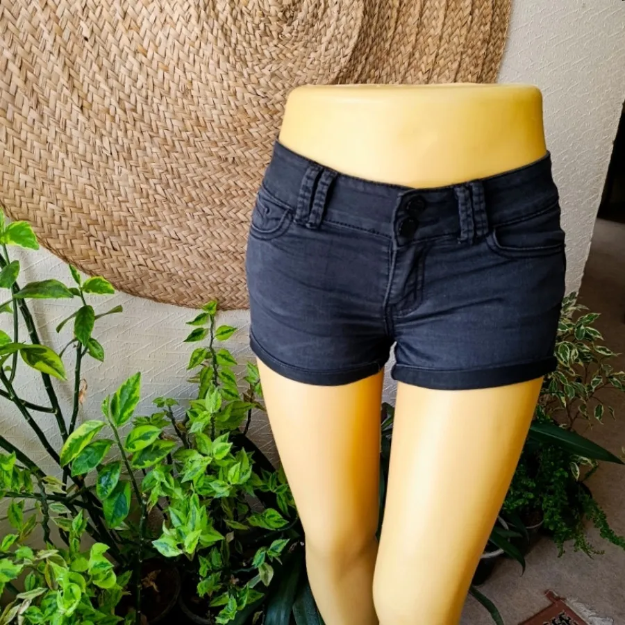 شلوارک زیبا