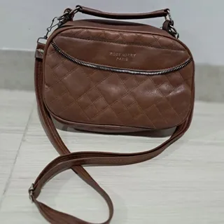 کیف دوشی جادار