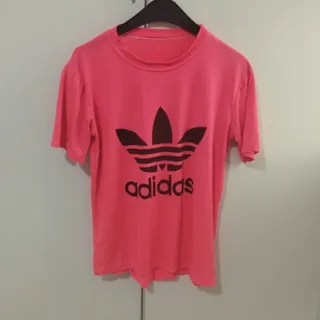 تیشرت برند ورزشی