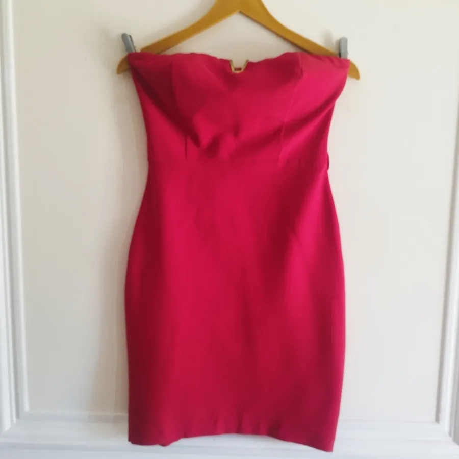 پیراهن دکلته برند