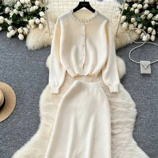 بلوزودامن بافت گرم بالا