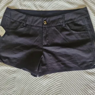 شلوارک کتان کوتاه