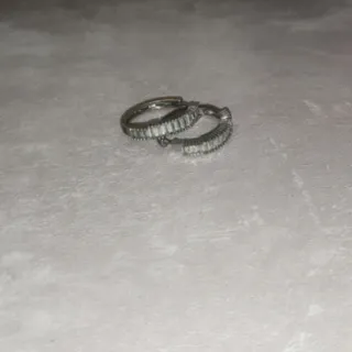 گوشواره حلقه ای