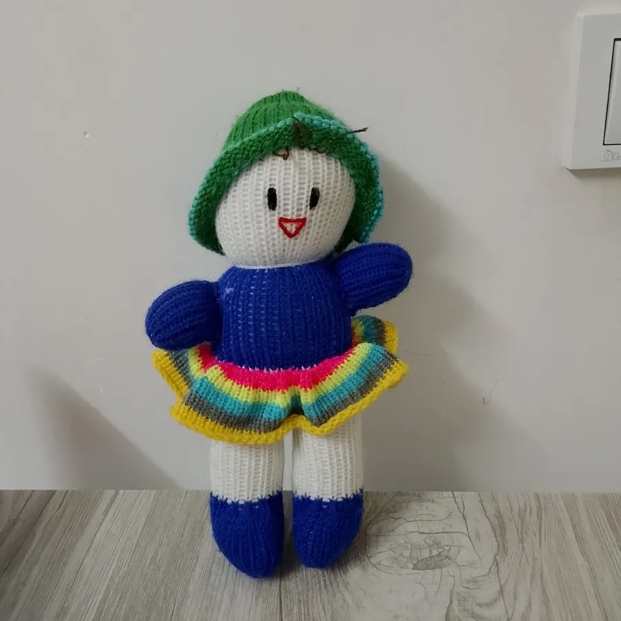 مجسمه عروسک