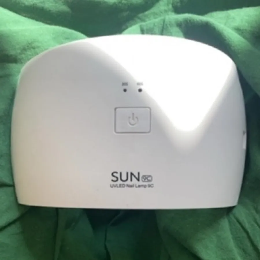 چراغ یووی سان