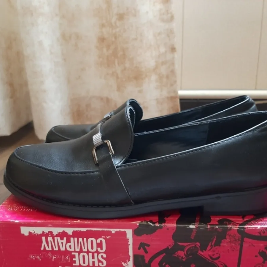 دو جفت کفش طبی