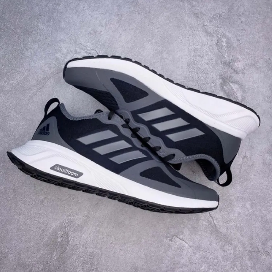 کتونی آدیداس کلودفوم