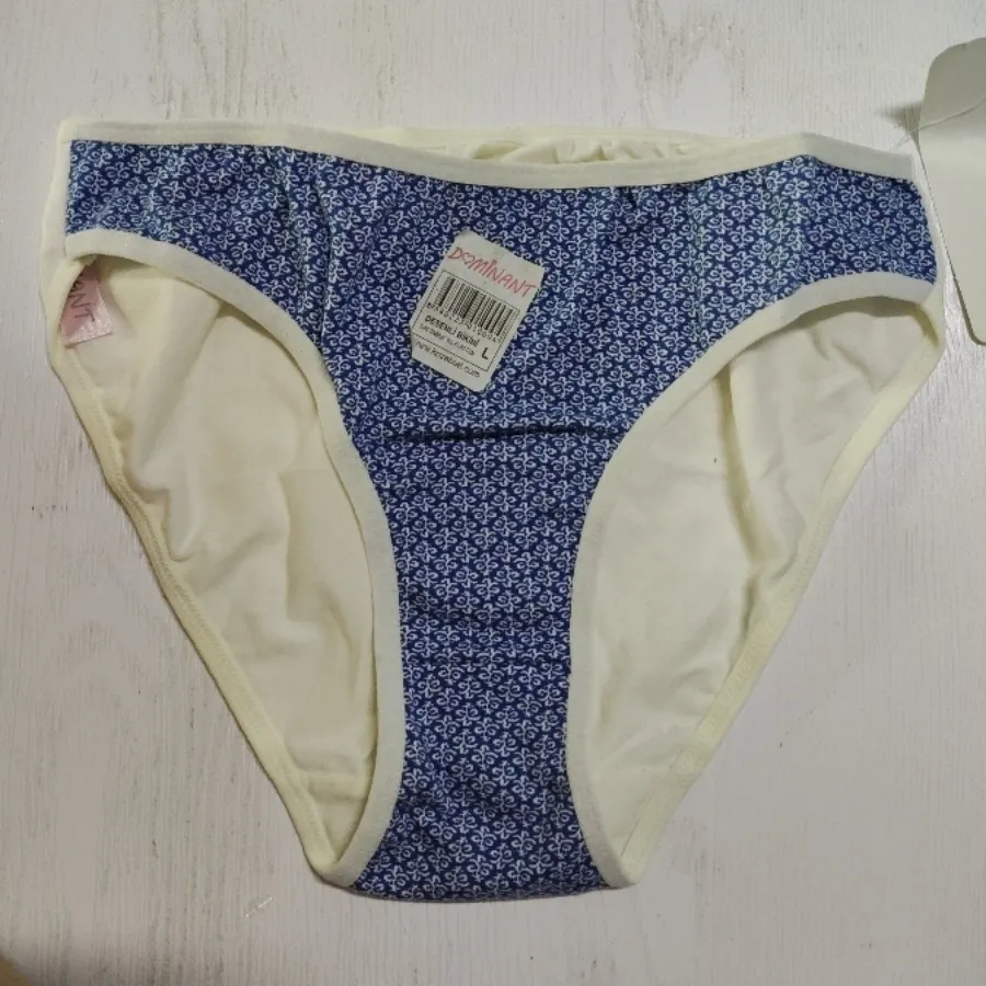 لباس زیر زنانه