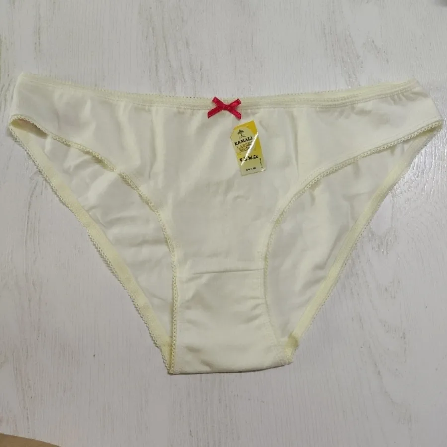 لباس زیر زنانه