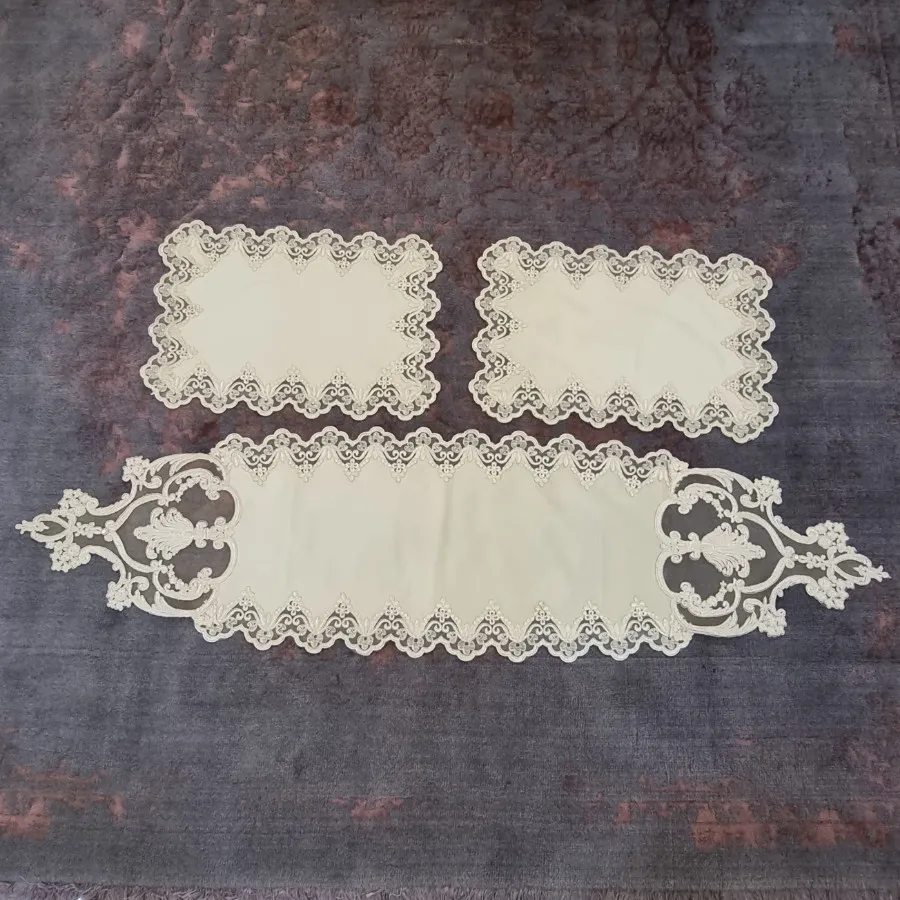 ست رومیزی و کوسن