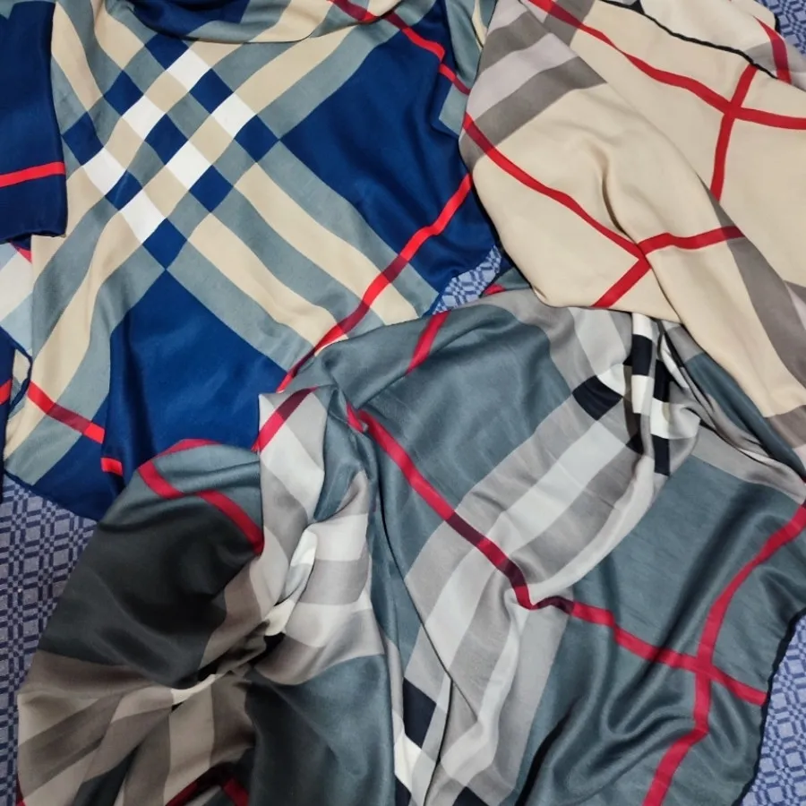 روسری قواره بزرگ