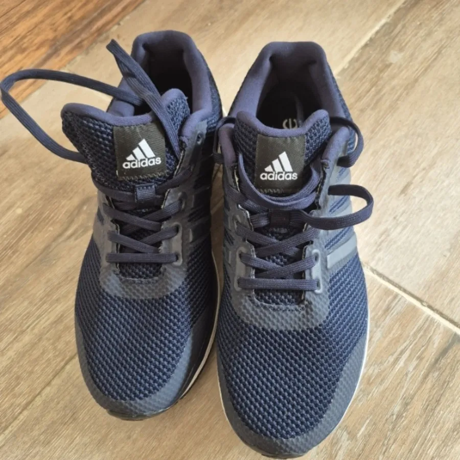 کفش آدیداس 38