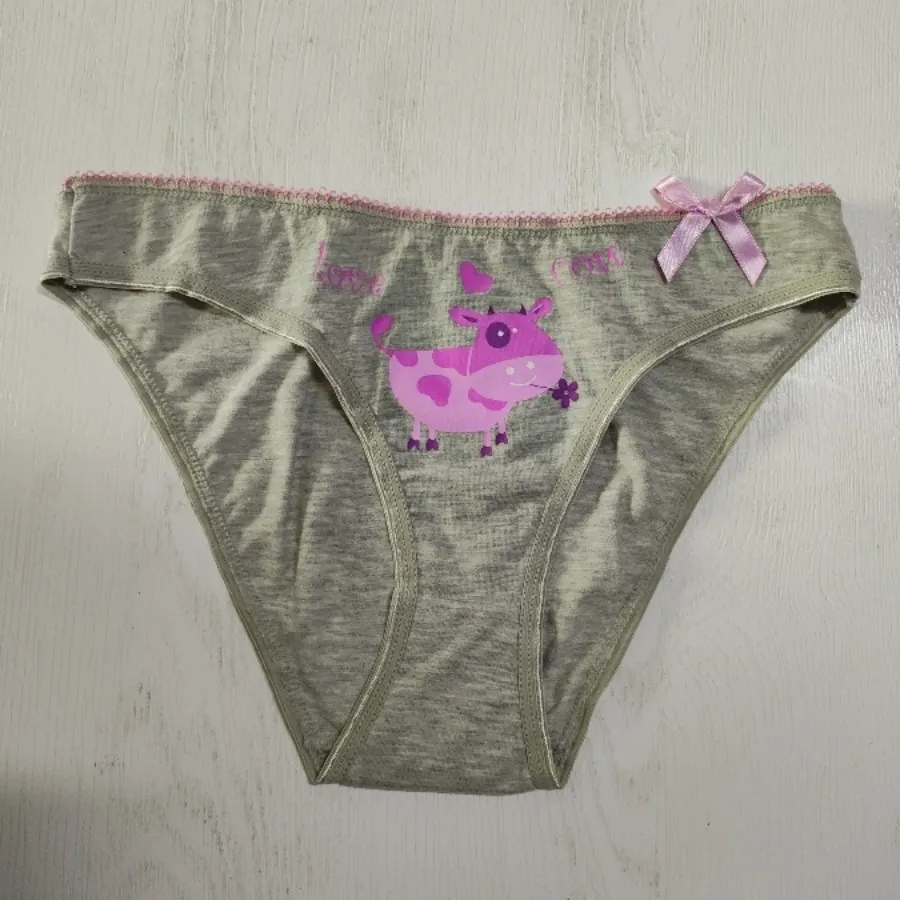 لباس زیر زنانه