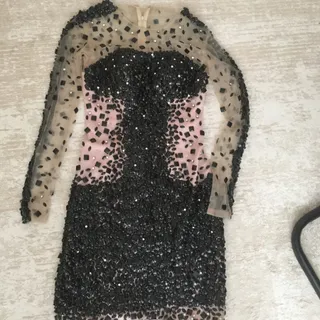 لباس سنگ دوزی شده