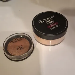 رژگونه flormar