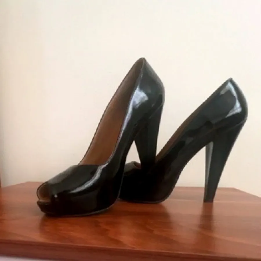 کفش مجلسی ورنی