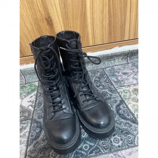 بوت برند برشکا