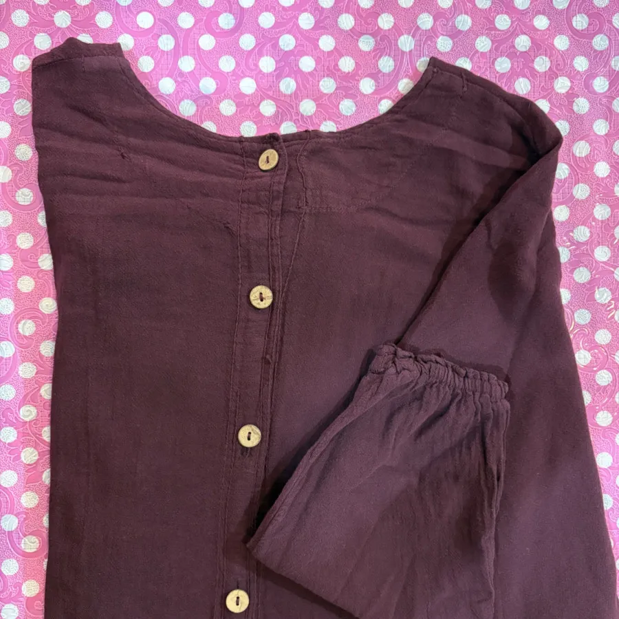 مانتو بلند پشت دکمه جذاب