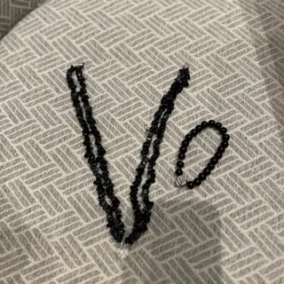 دستبند و گردنبند