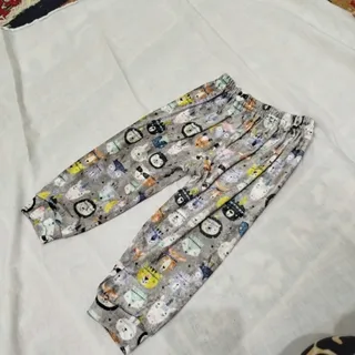 شلوار بچگانه