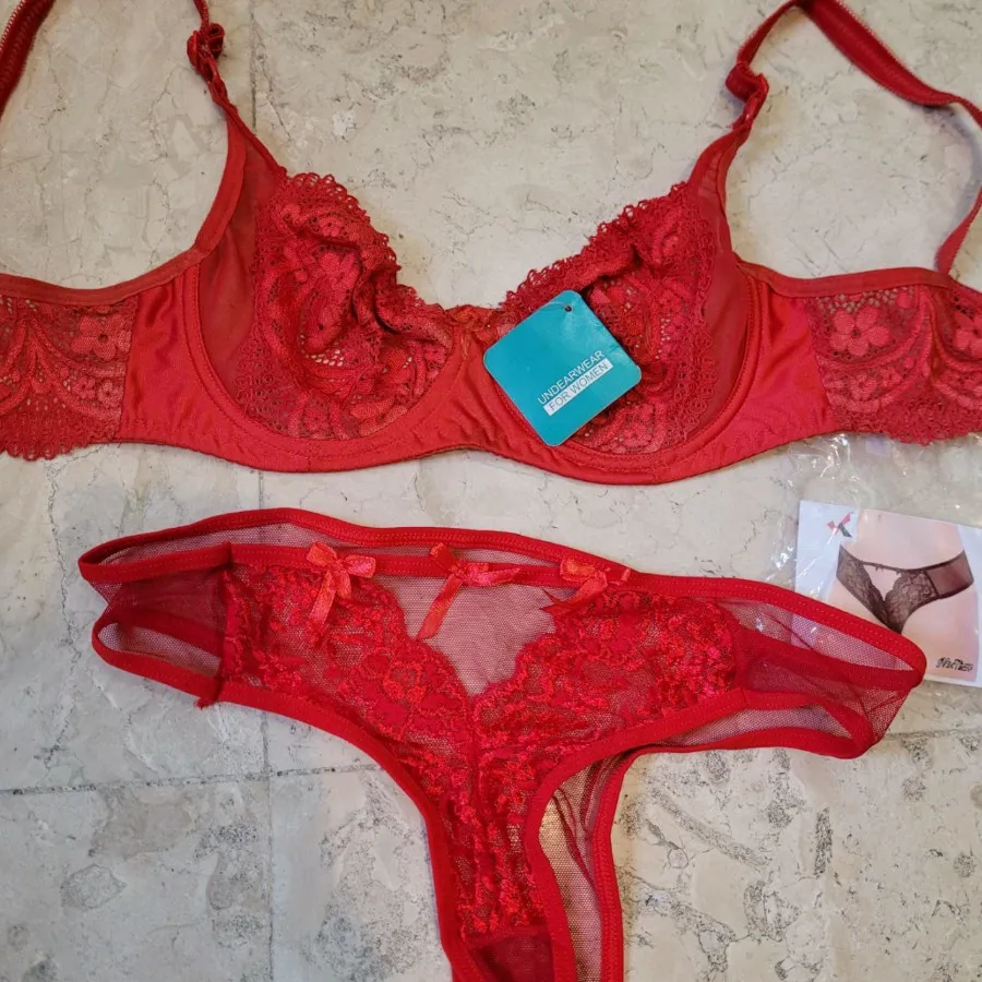 شورت و سوتین