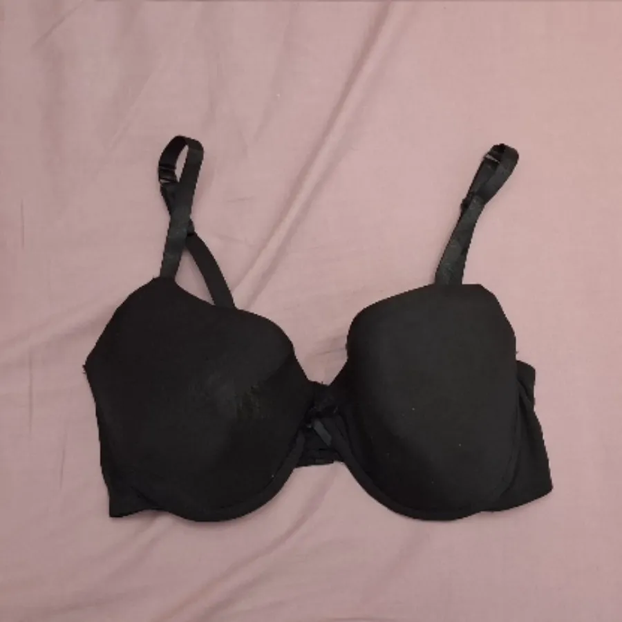 سوتین زنانه