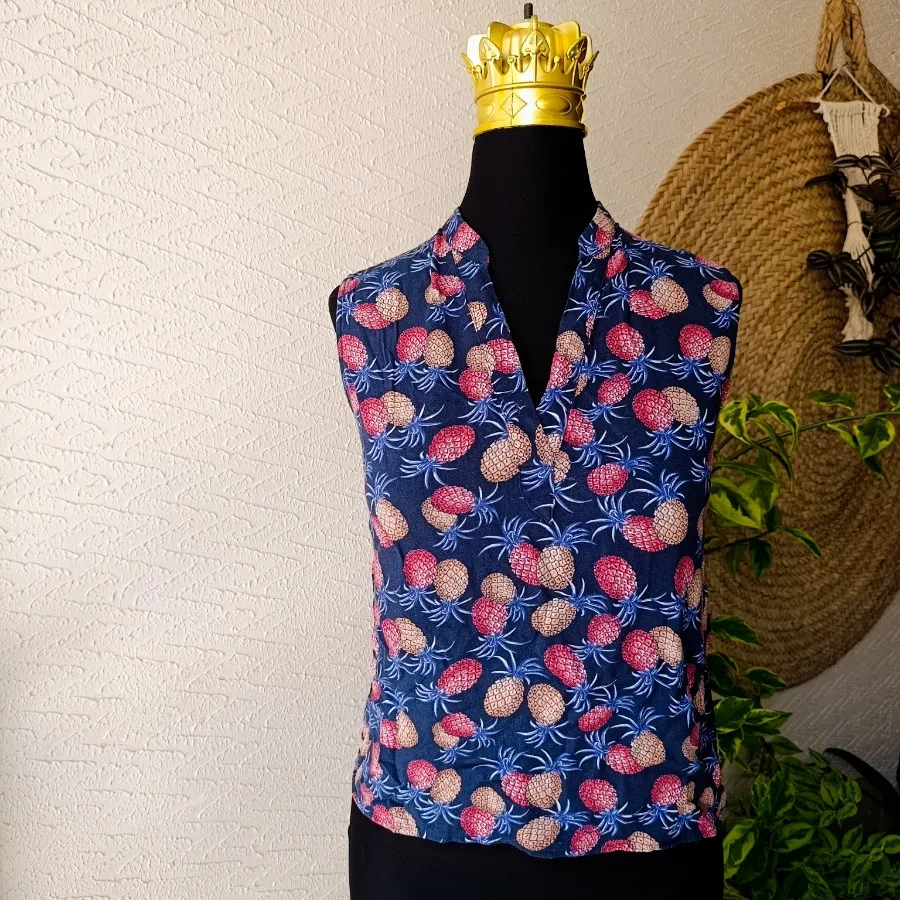 تاپ زیبا آناناسی