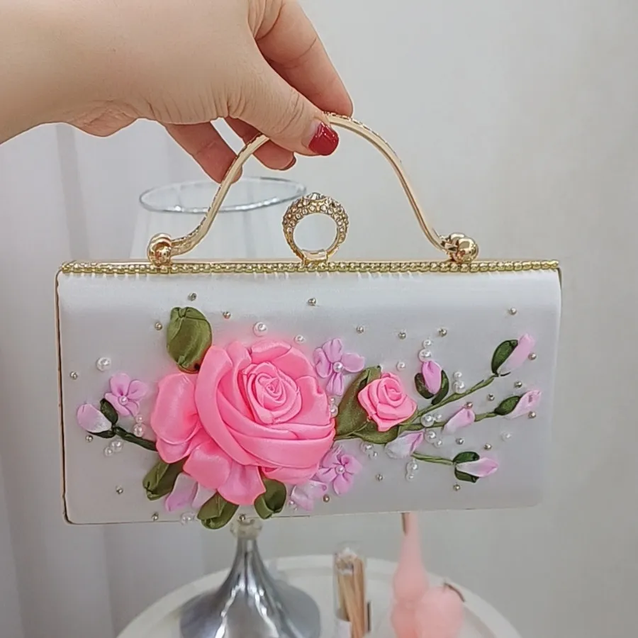 کیف روباندوزی