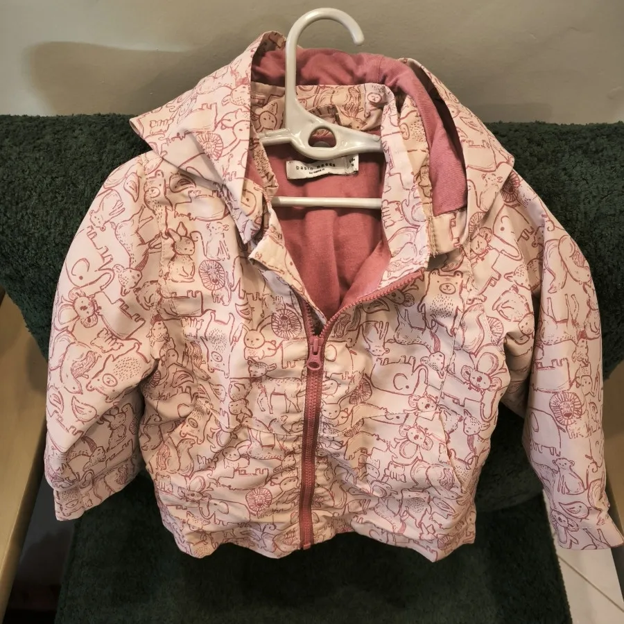 کاپشن بچه‌گانه