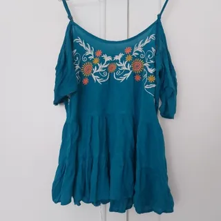 تاپ یا شومیز نخی