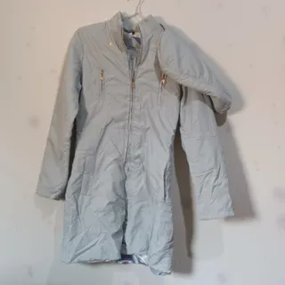 کاپشن کلاهدار